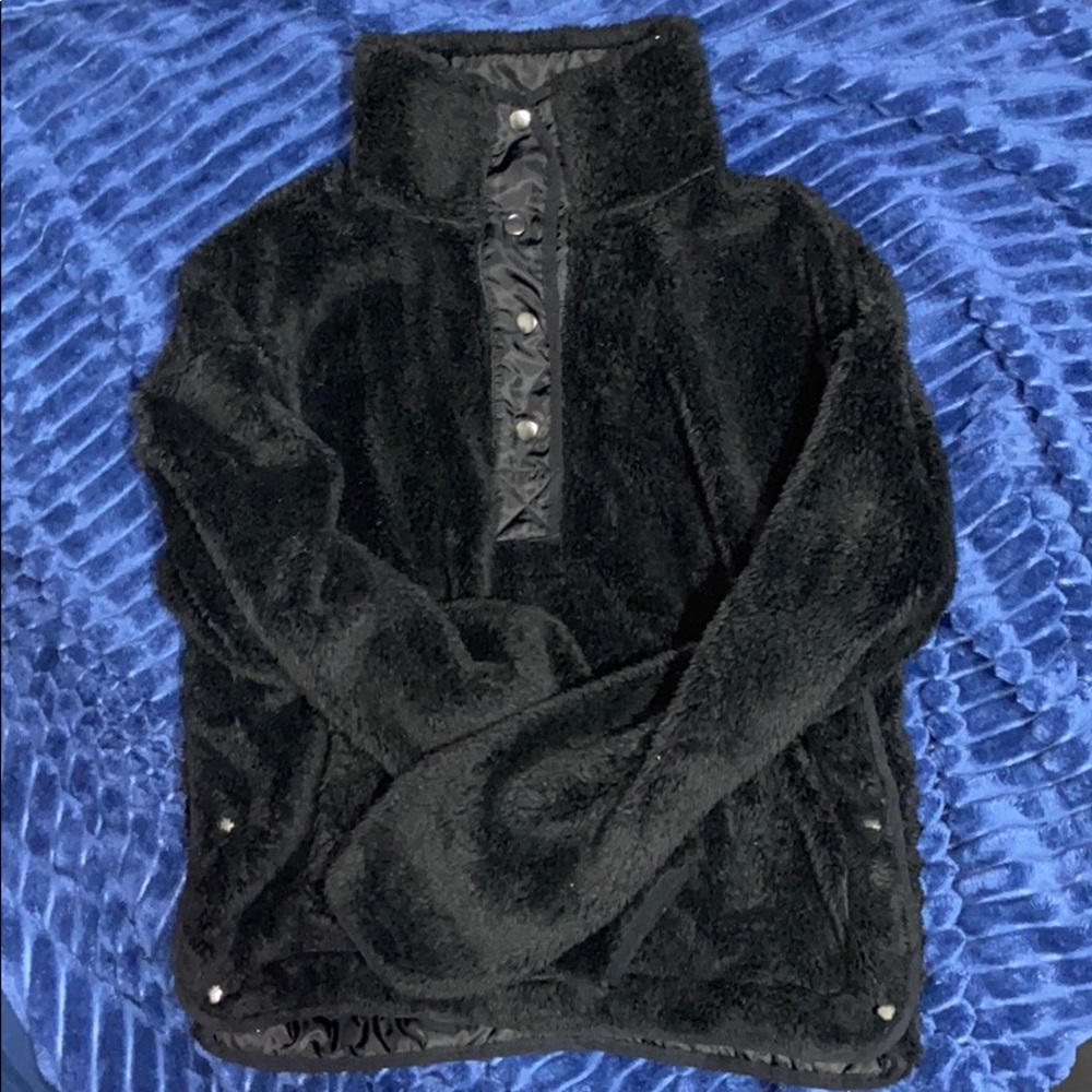 Fuzzy Pullover